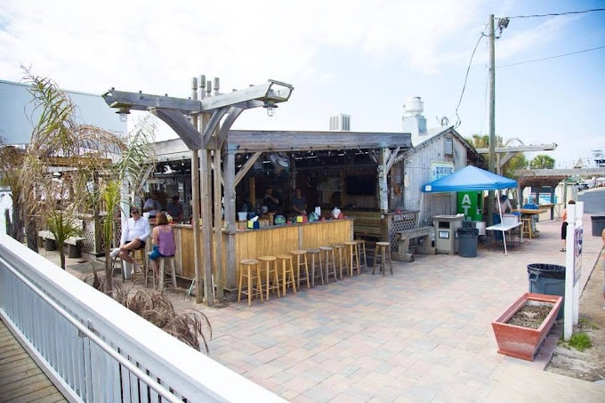 Destin Harbor Boardwalk Restaurants